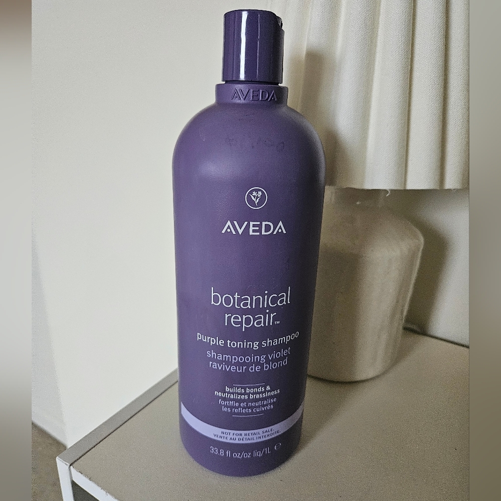 Aveda Botanical Repair Purple Toning Shampoo